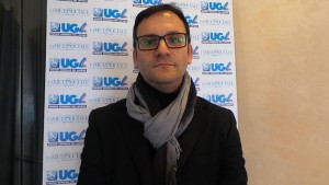 de pasquale.MP4_snapshot_00.00_[2016.01.30_12.04.07]