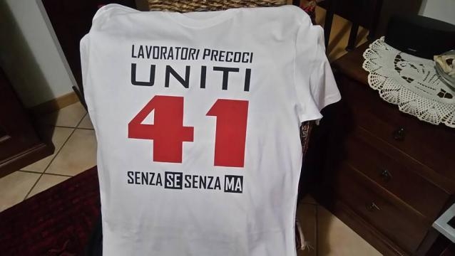 “Lavoratori precoci senza tutele, Renzi mantenga le promesse”