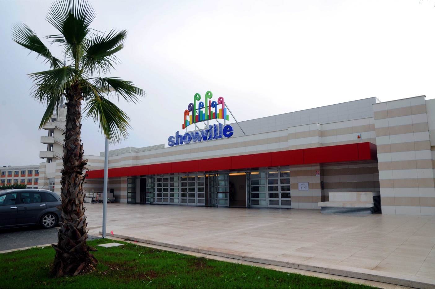 Finale a sorpresa allo ‘Showville’: stabilizzati i precari