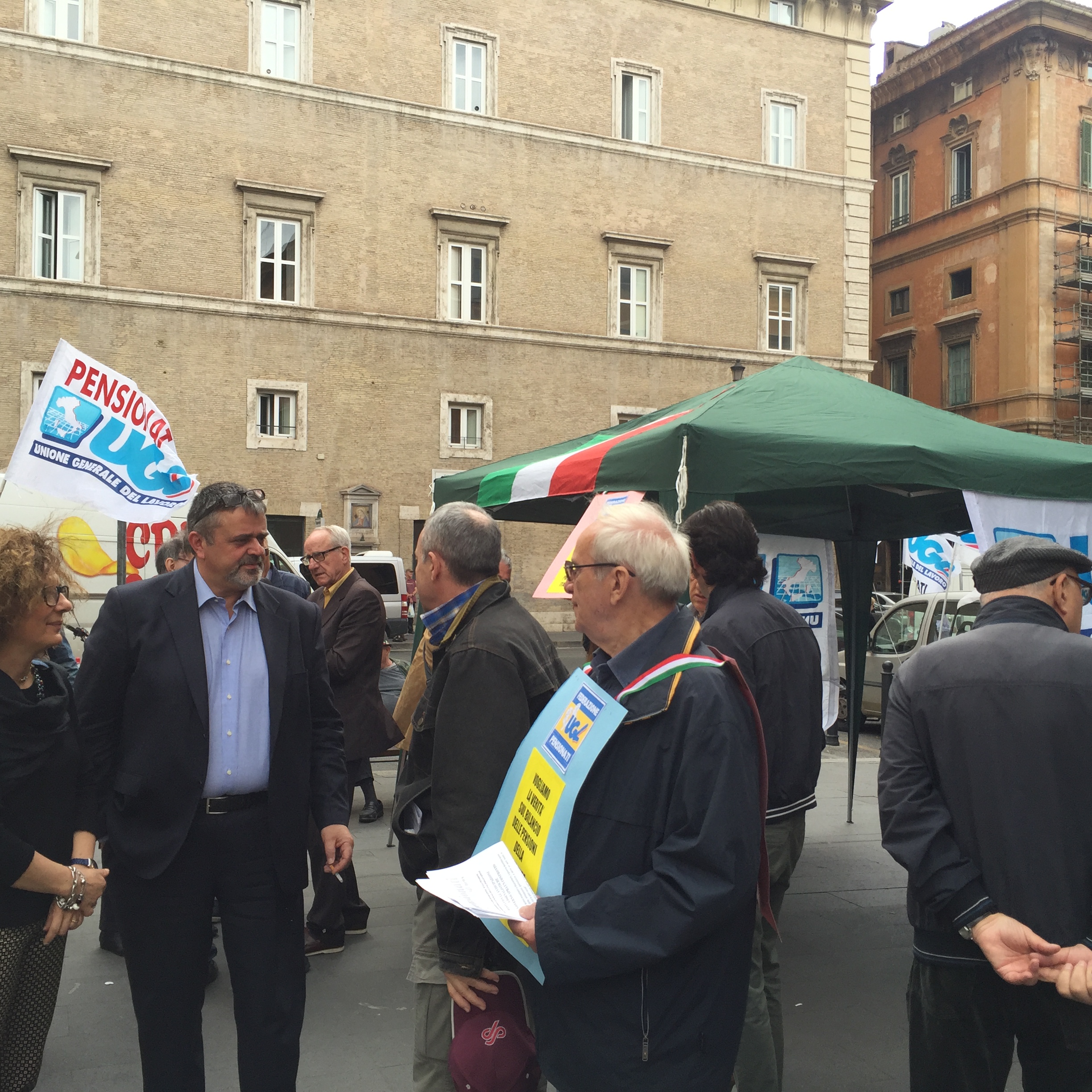 L’Ugl Pensionati in piazza a Roma