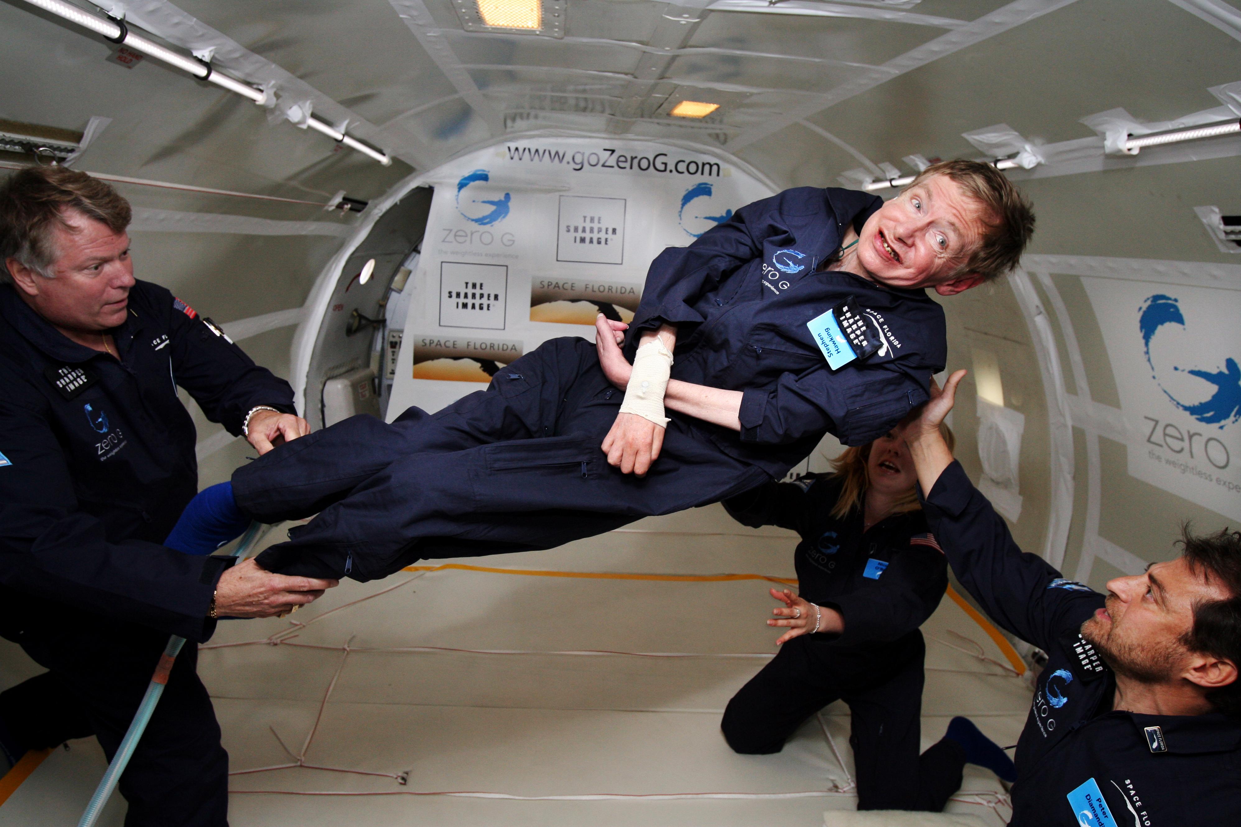 Addio a Stephen Hawking, un esempio “cosmico”