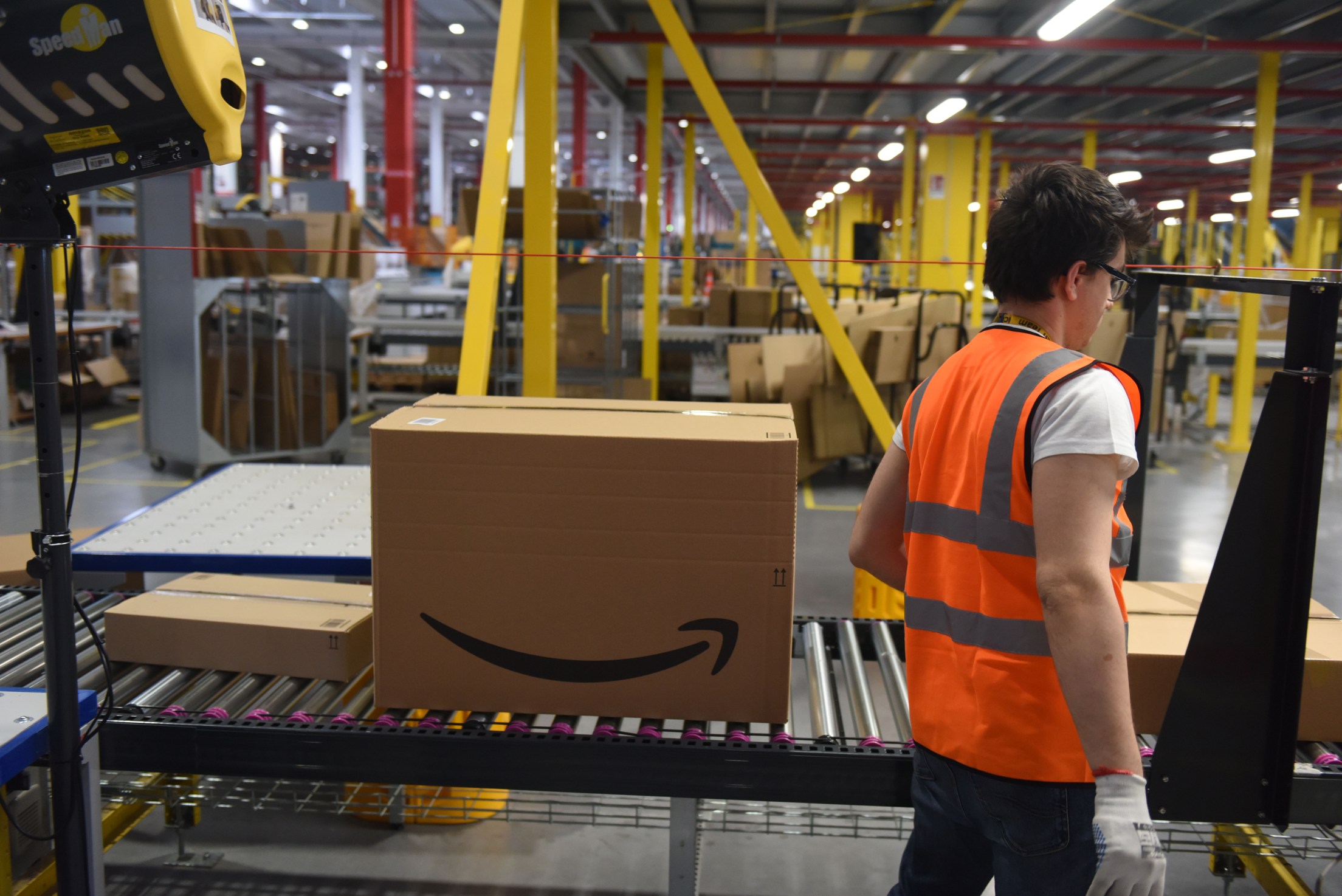 Amazon ha investito in Deliveroo oltre 570 milioni