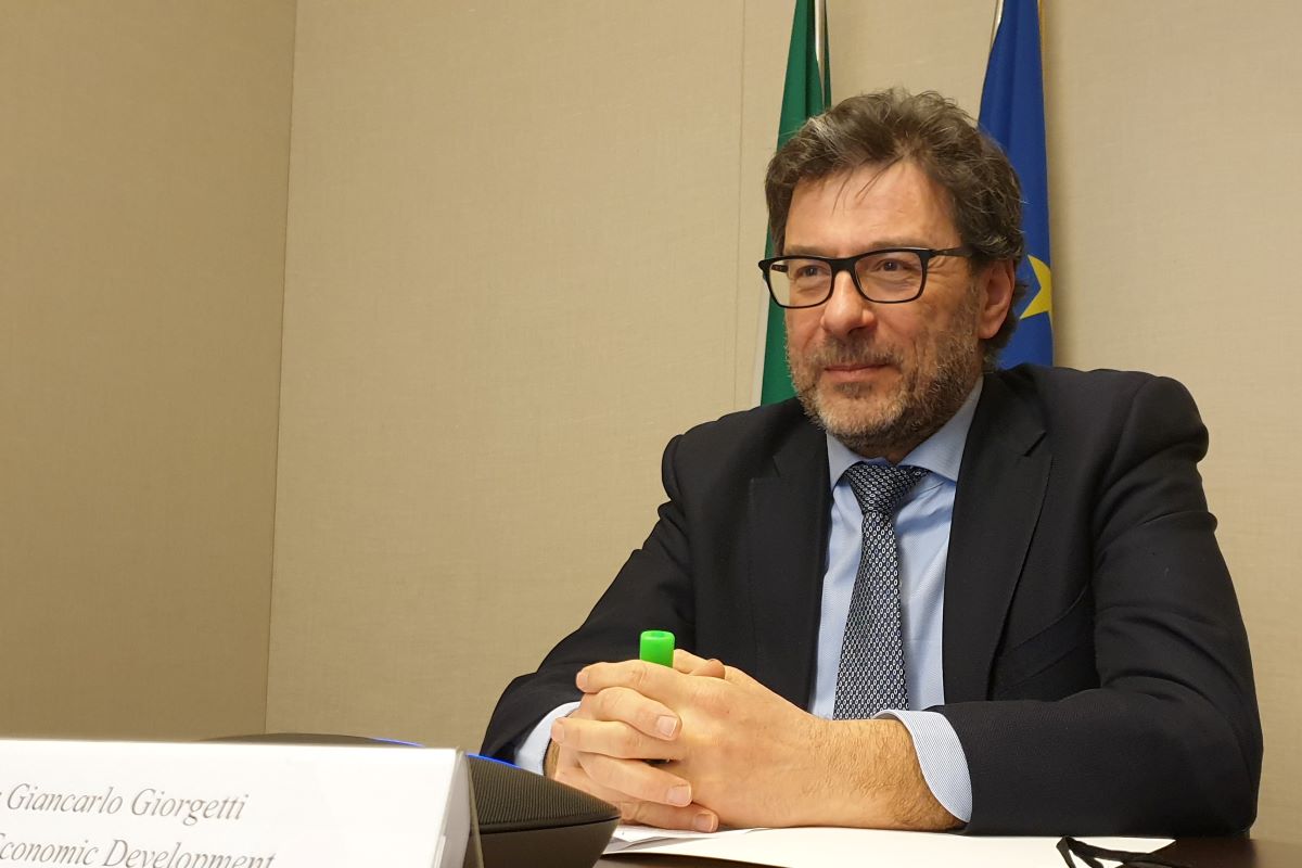 Rete unica, Giorgetti: «Governo non è contrario a progetto, ma ai ritardi»