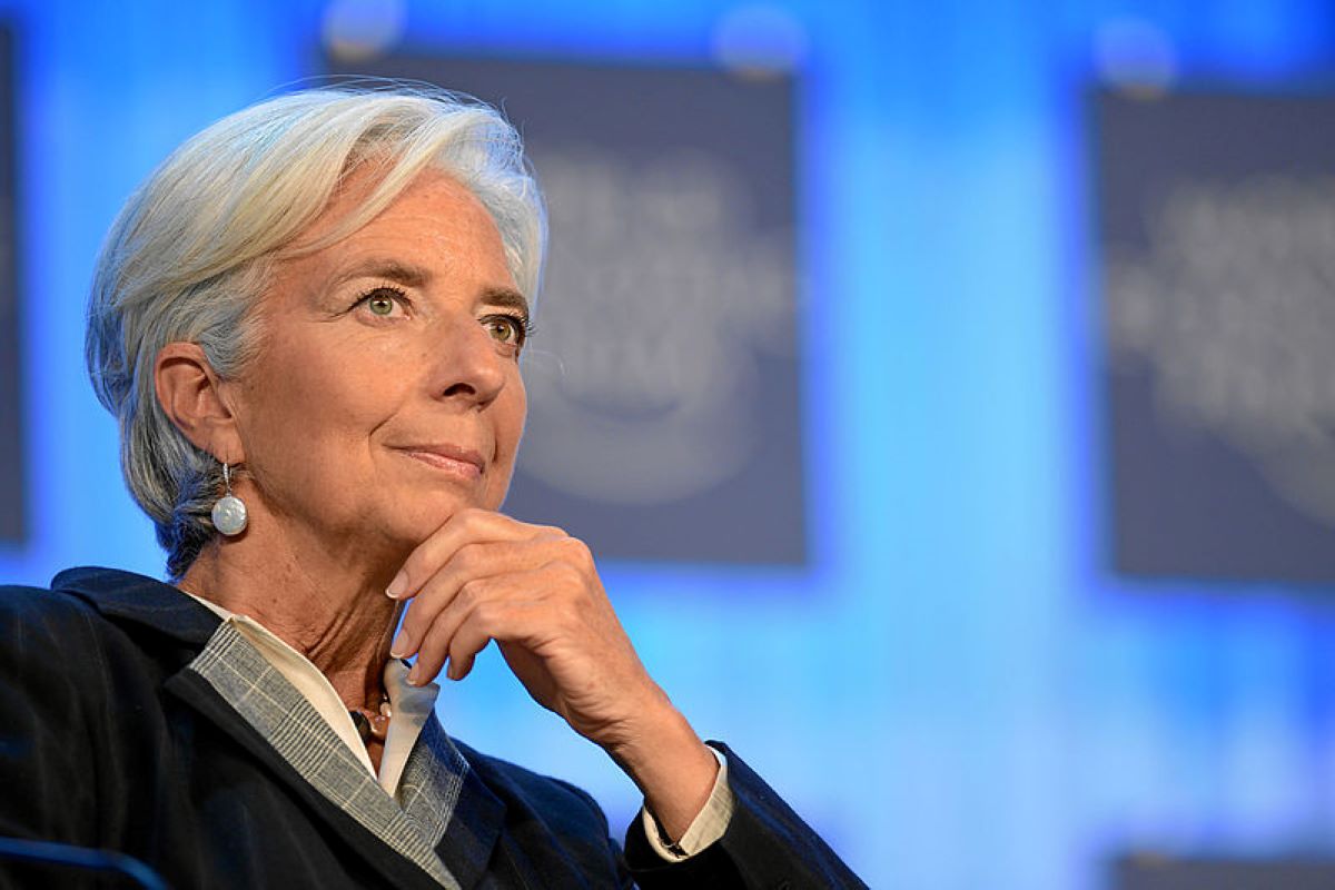Inflazione, Lagarde: «Scenderà nel 2022»