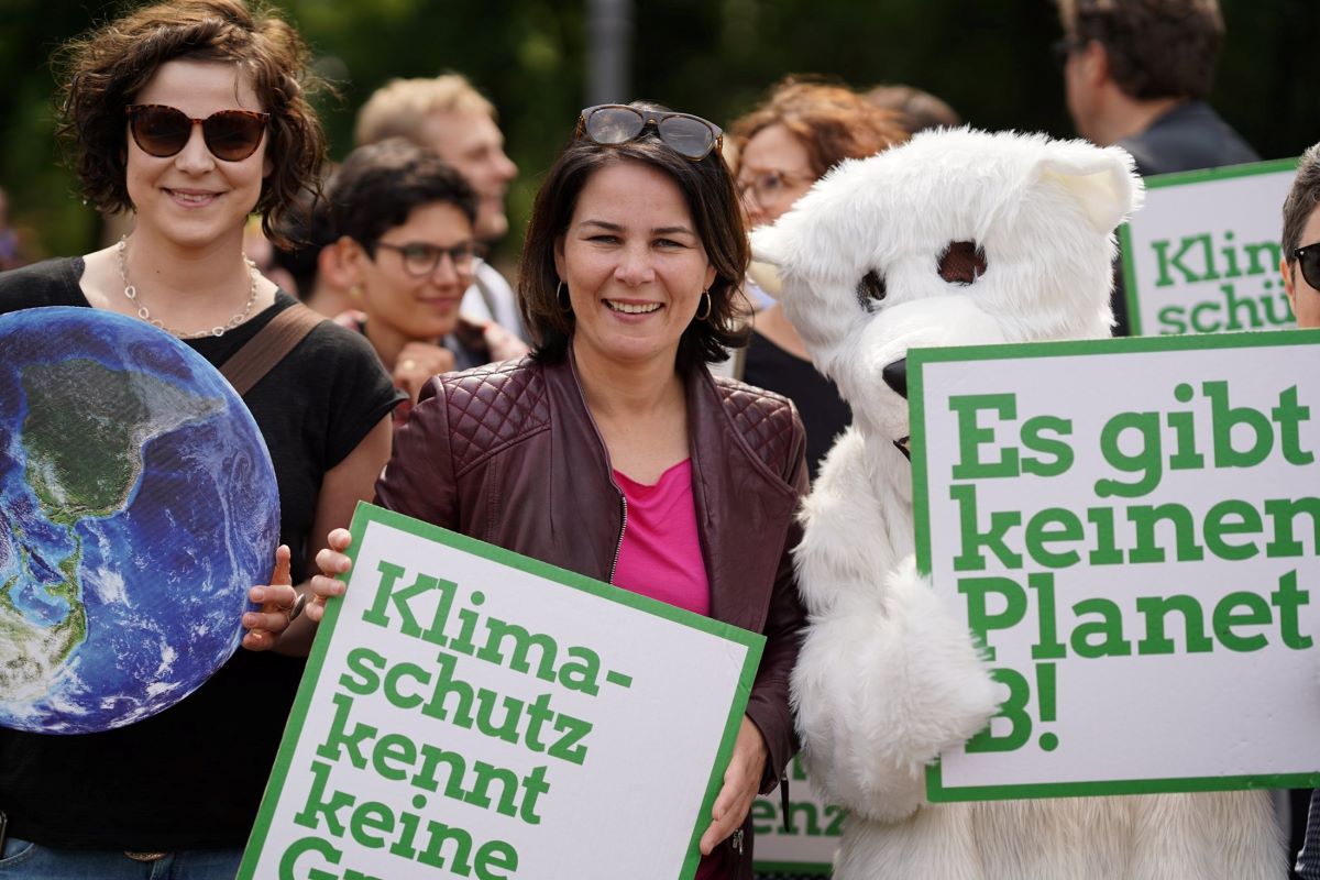 Germania, Baerbock candidata dei Verdi alla cancelleria