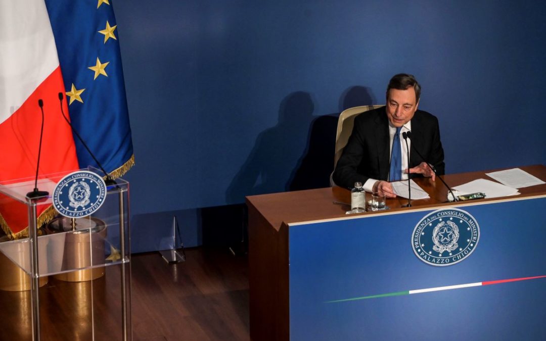 Draghi: «Io al servizio delle istituzioni, le scelte spettano alla politica»