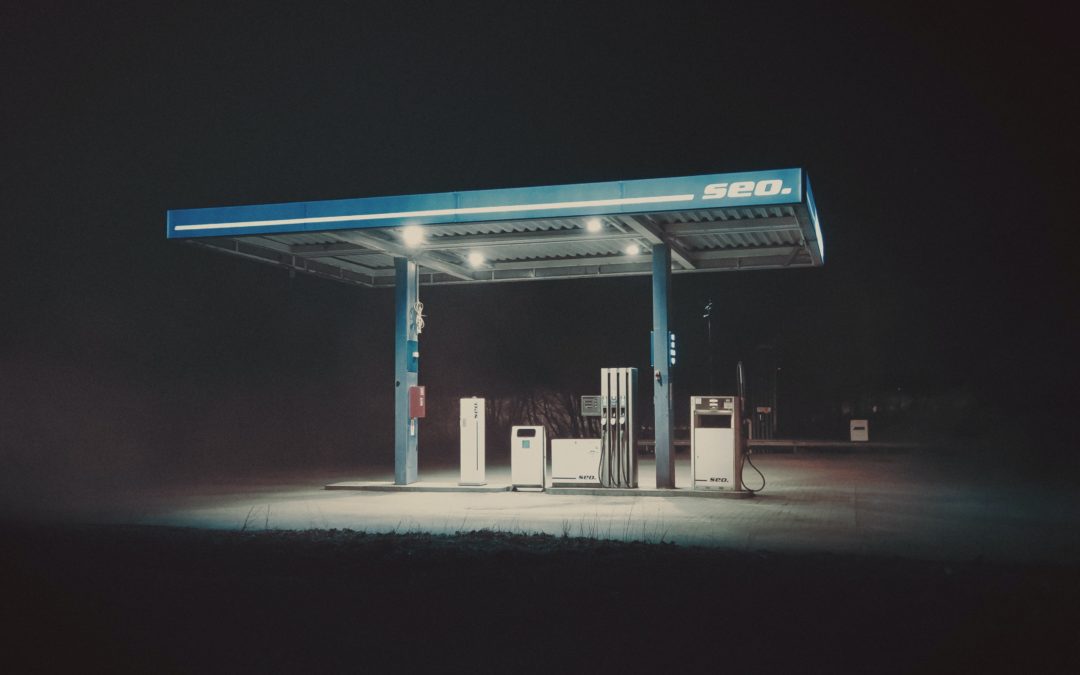 Assoutenti contro il caro-benzina: Governo intervenga