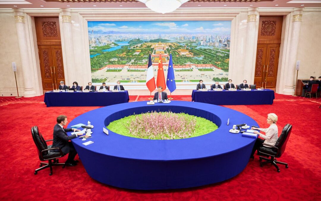 Ucraina, Macron-Xi: «Colloqui di pace il prima possibile»