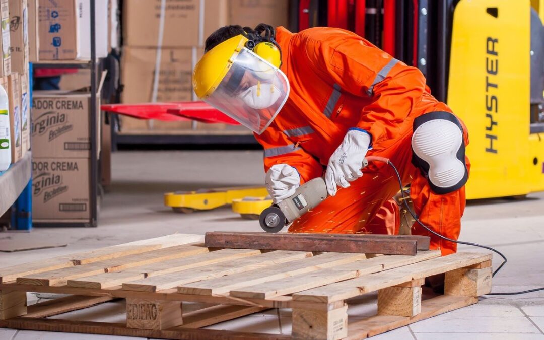 Produzione industriale in calo nel 2023: -2,5%